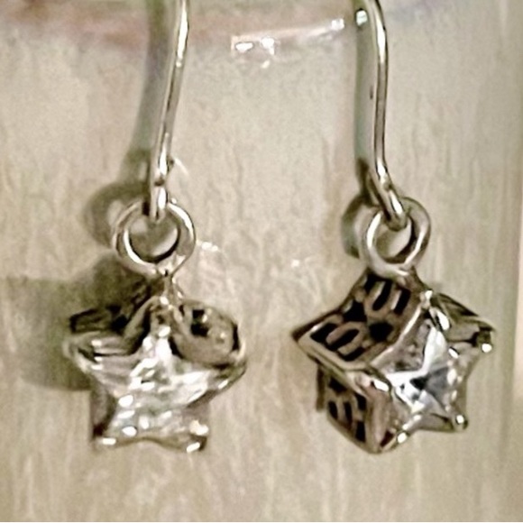Silpada Vintage Rare .925 Sterling Silver CZ 🌟⭐️ Star ⭐️🌟 Earrings - Picture 1 of 6